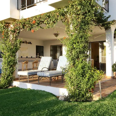 Apartment Modern In Elviria With Swimming Pool