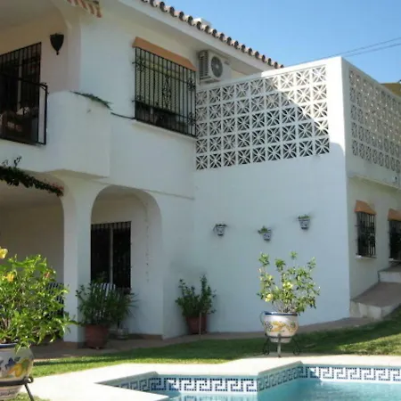 Modern In Elviria With Swimming Pool